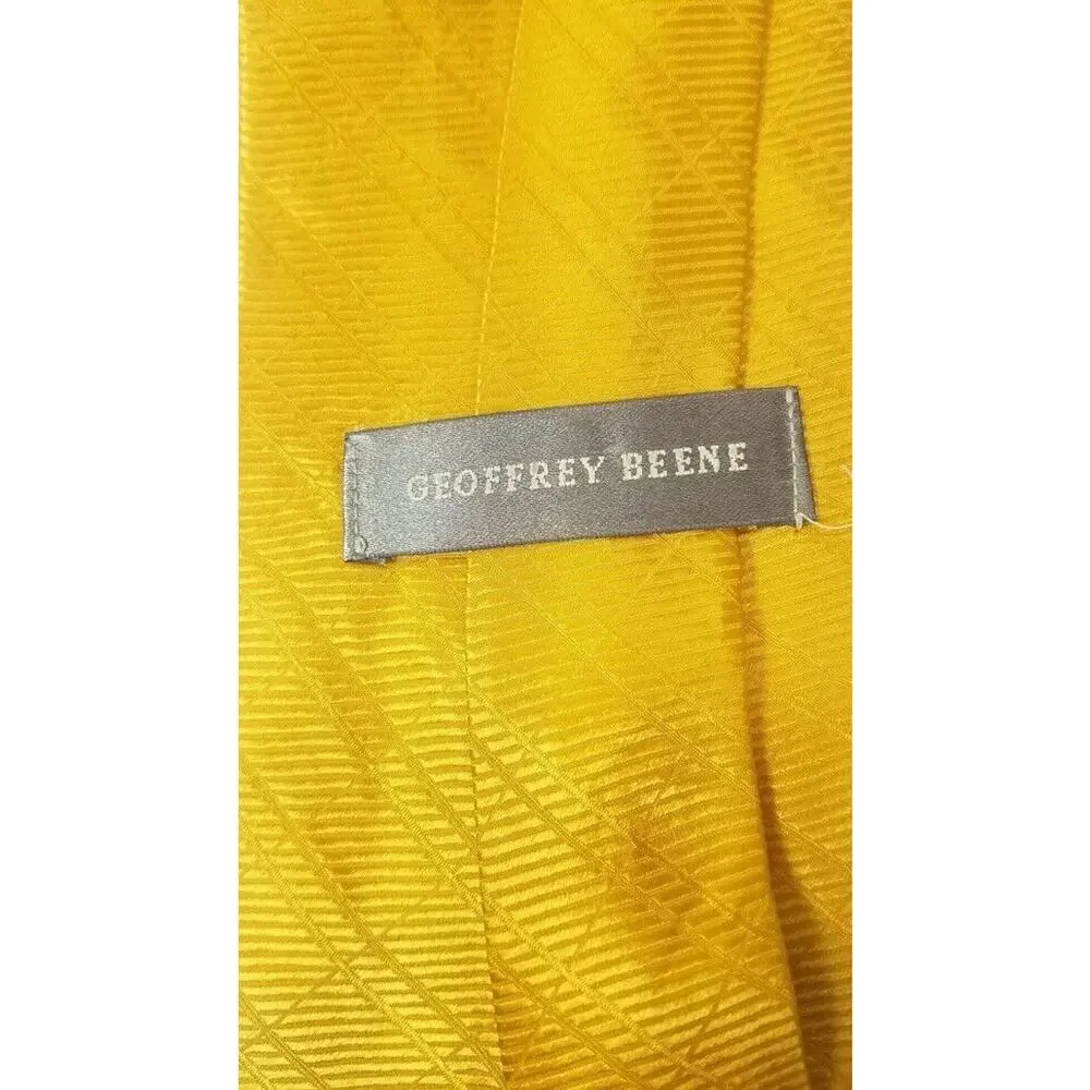 Geoffrey Beene Men's Handmade Silk Tie Geometric Yellow 58 x 3 NWOT